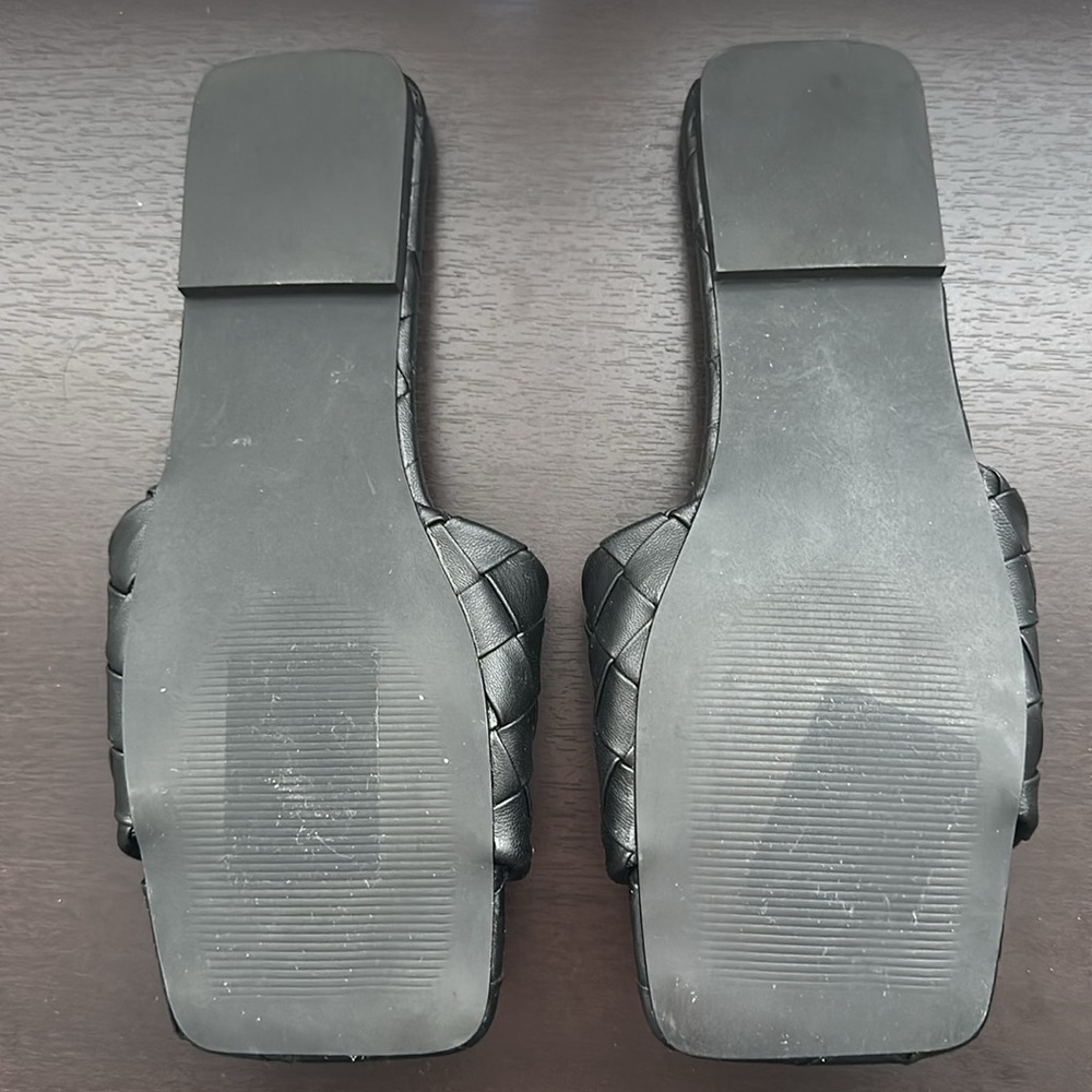 Steve Madden Melyza black slides / sandals - Picture 8 of 9